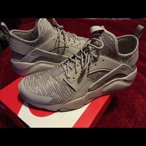 air huarache moon particle